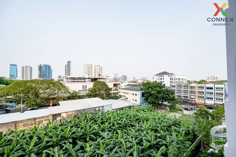 FOR RENT condo , XT Ekkamai , high floor , BTS-Ekkamai , Khlong T